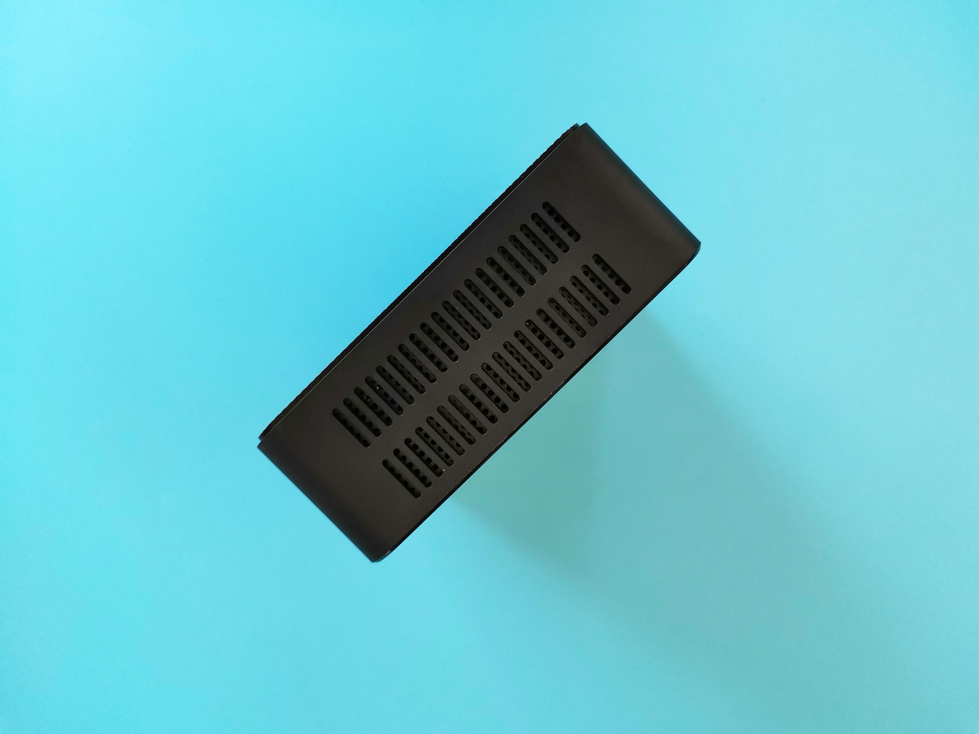 零刻eq59pr准系统配双通道4g,零刻eq59pro迷你电脑加固态硬盘