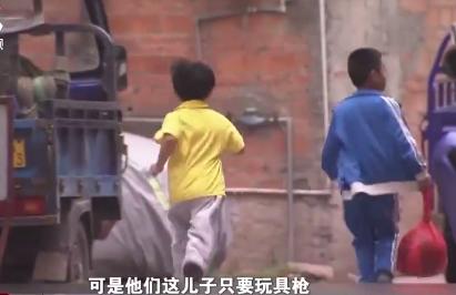 18岁男孩购玩具枪被判无期后续,少年购买玩具枪被判无期徒刑