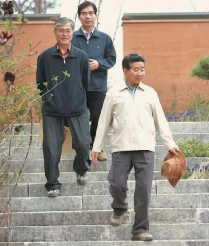 韩国2002年足球赛最好成绩,2002年世界杯韩国德国贝肯鲍尔