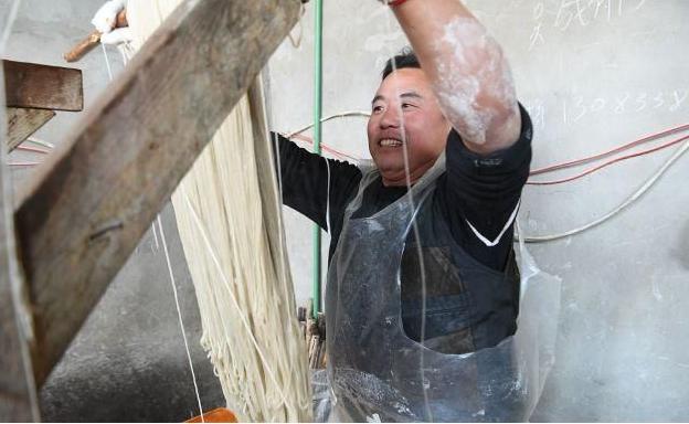 正宗的红薯粉条一般要多少钱一斤,真正的红薯粉条大概在多少钱一斤