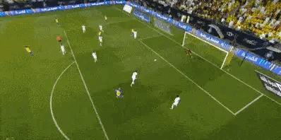 利雅得胜利c罗3球,c罗带领球队大胜的比赛