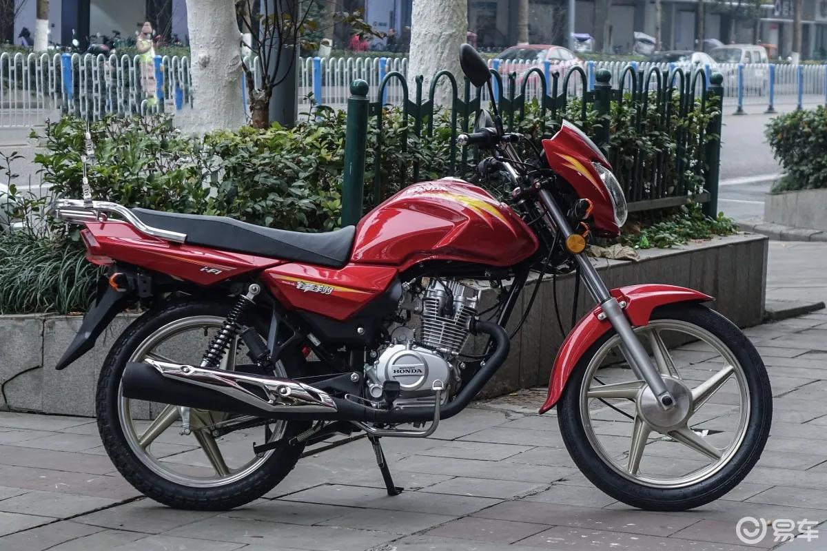 想买一辆万元左右的摩托车,值得入手二手摩托车