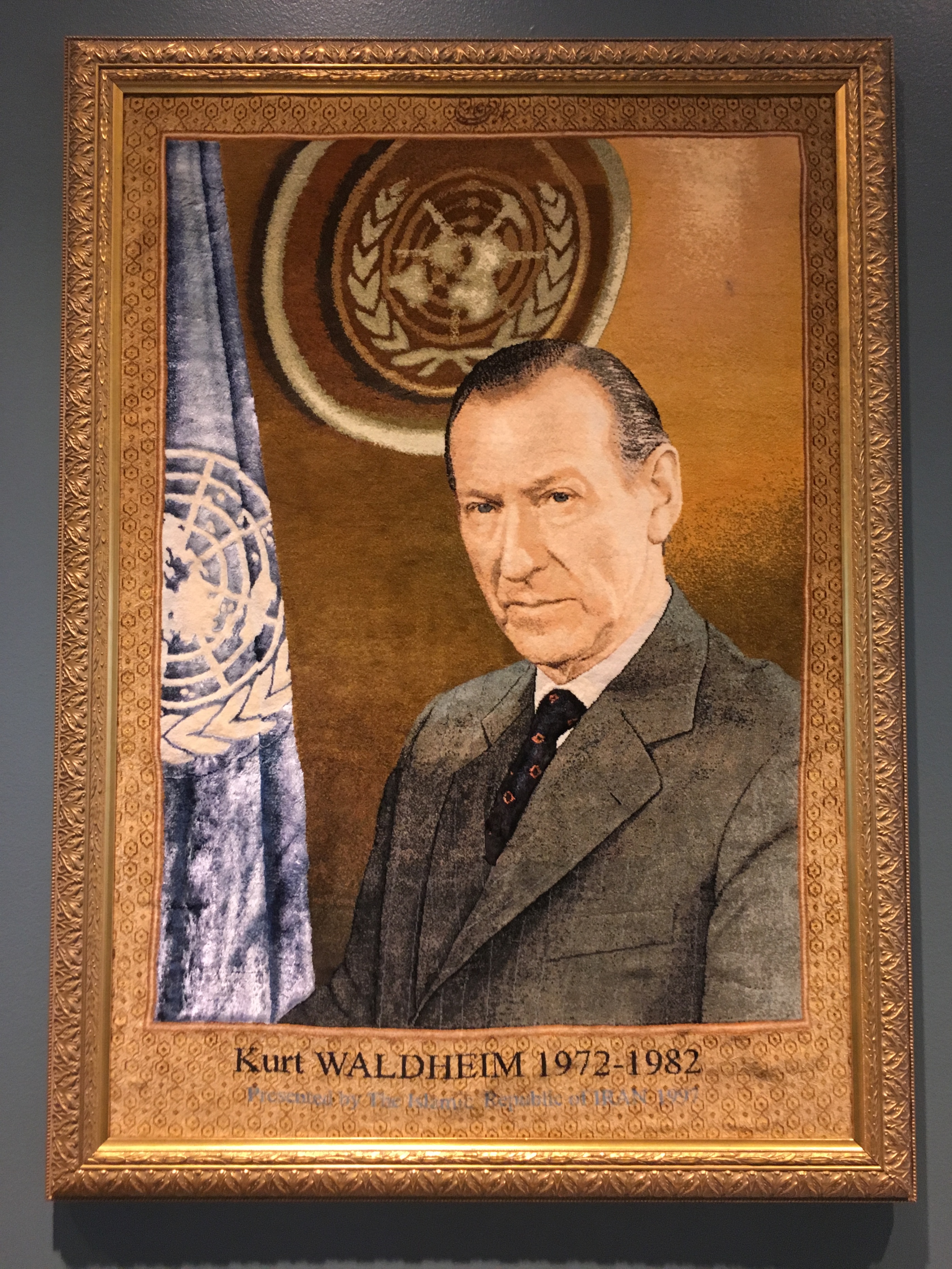 野果(富豪的遗嘱续集)