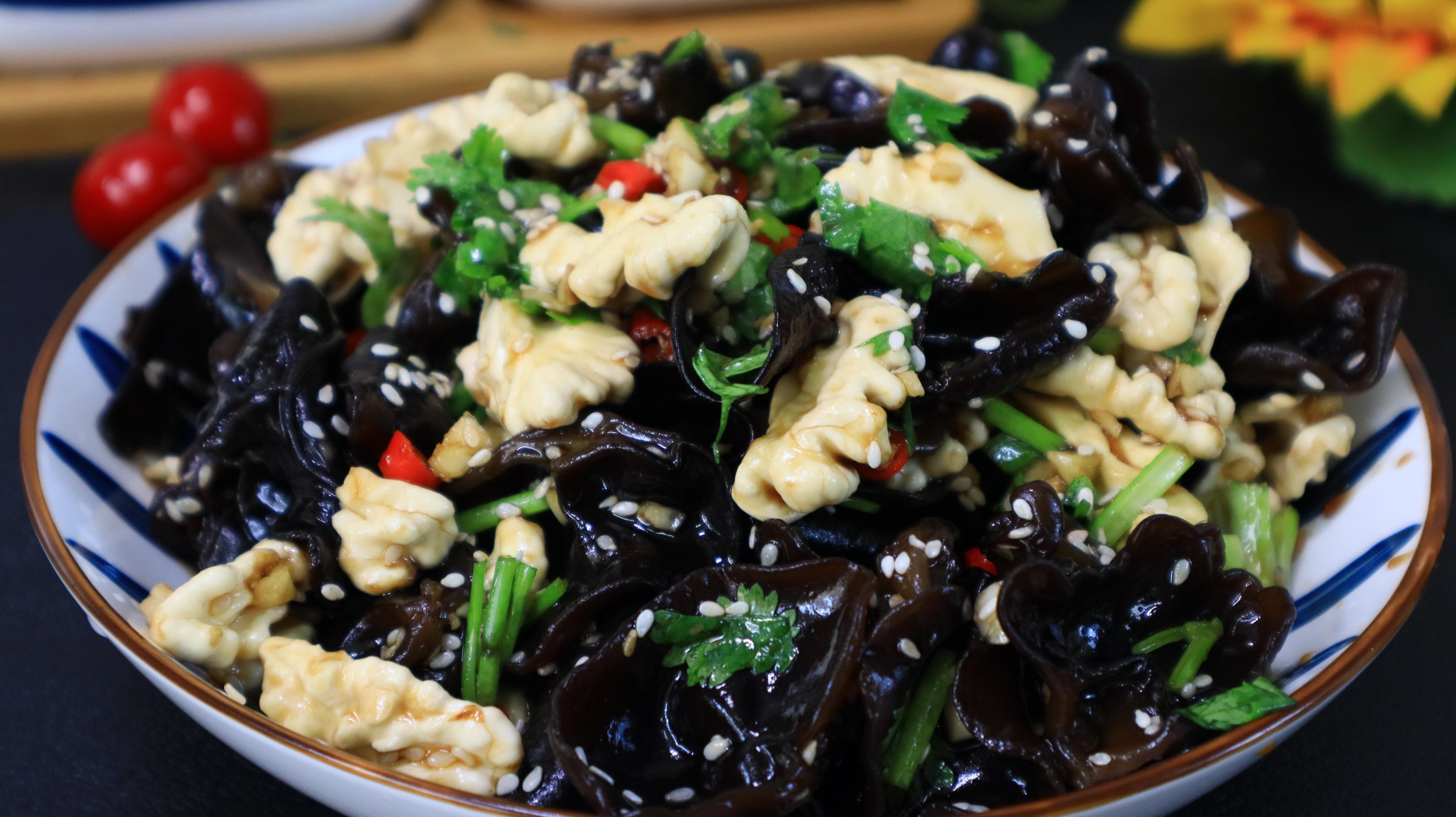 核桃怎么吃最简单好吃,核桃最好吃的几种做法