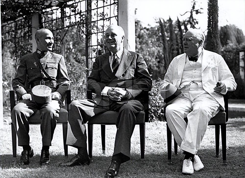 美国网友不解：我们美国多次帮助过中国，为何他们不知道感恩呢？