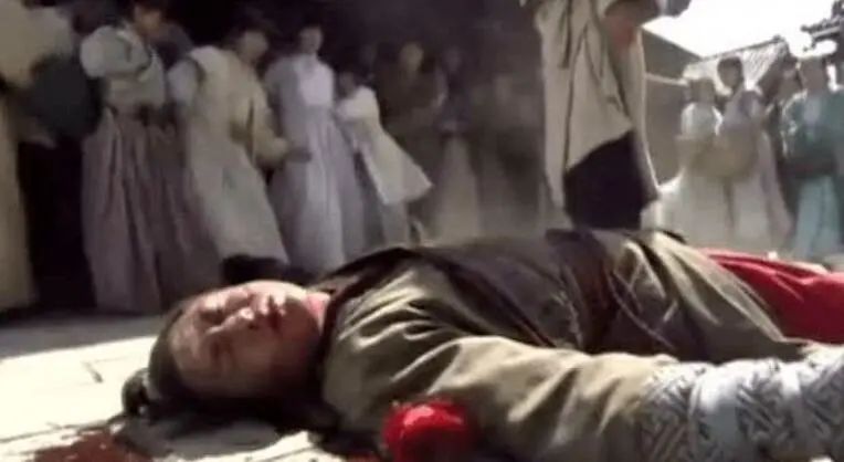 网友质疑泼水节,泼水节是娱乐活动吗