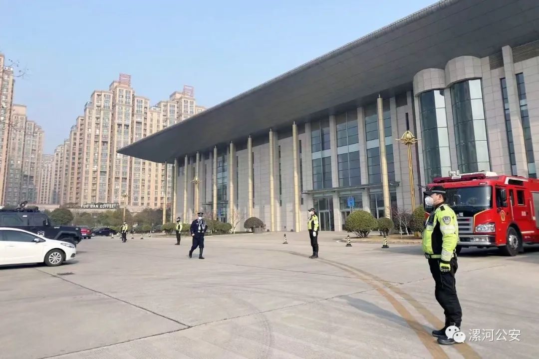 公安圆满完成全县两会安保任务,漯河市公安局专项行动