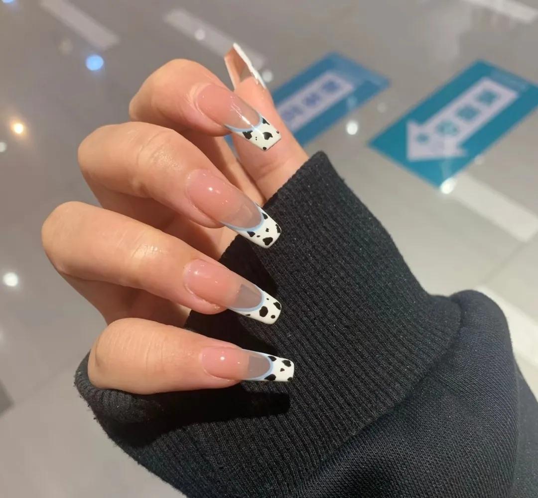 你一定要试试这3种美甲,盘点十款最受欢迎的美甲