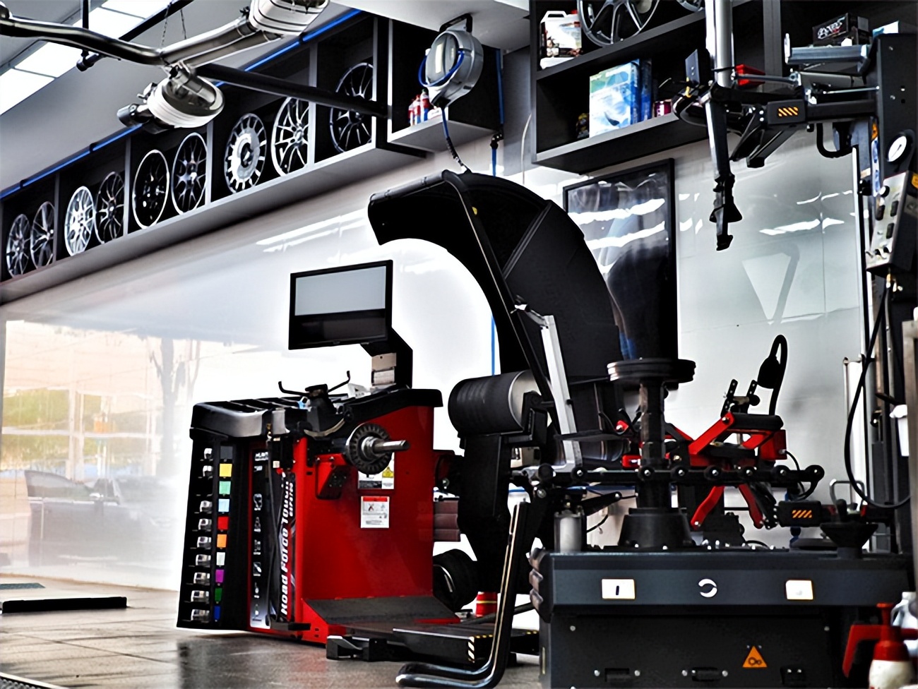 淇溅鍘備骇鍊煎洓鐧句竾鍒╂鼎澶氬皯,鏈堜骇鍊间簲鐧句竾鍒╂鼎澶氬皯