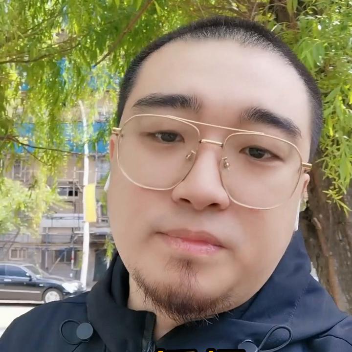 领导给我加了2000工资,领导给我加300元工资加工作量