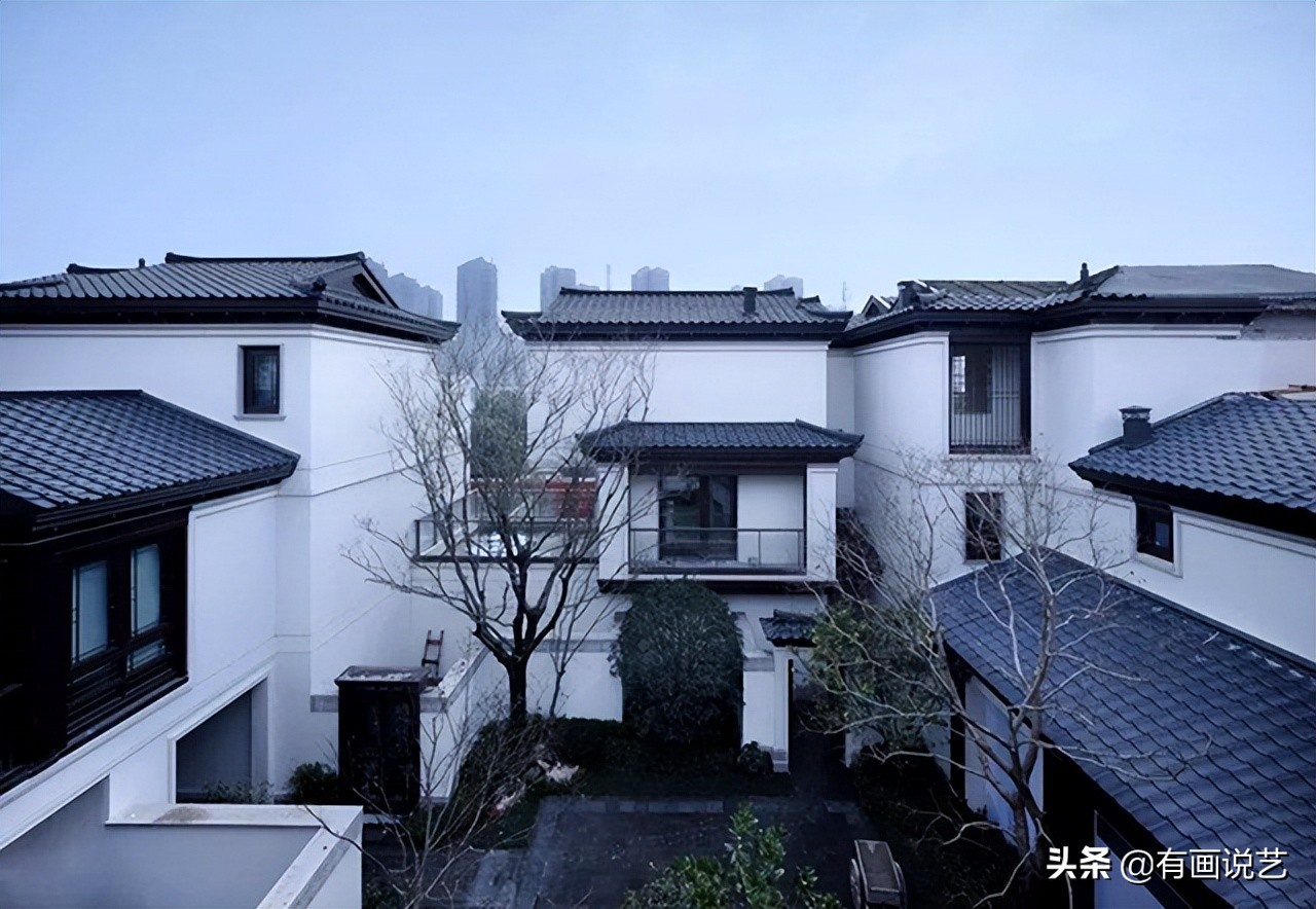 家住挑担屋,挑担房什么寓意