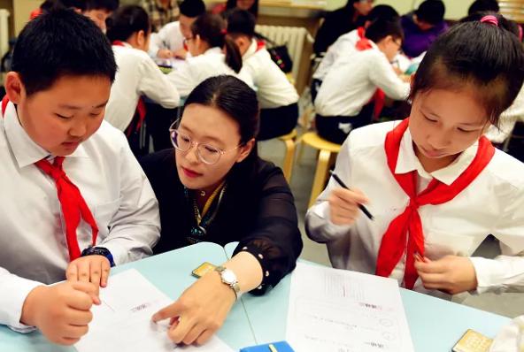 打破铁饭碗小学老师,教师危机来临怎么办