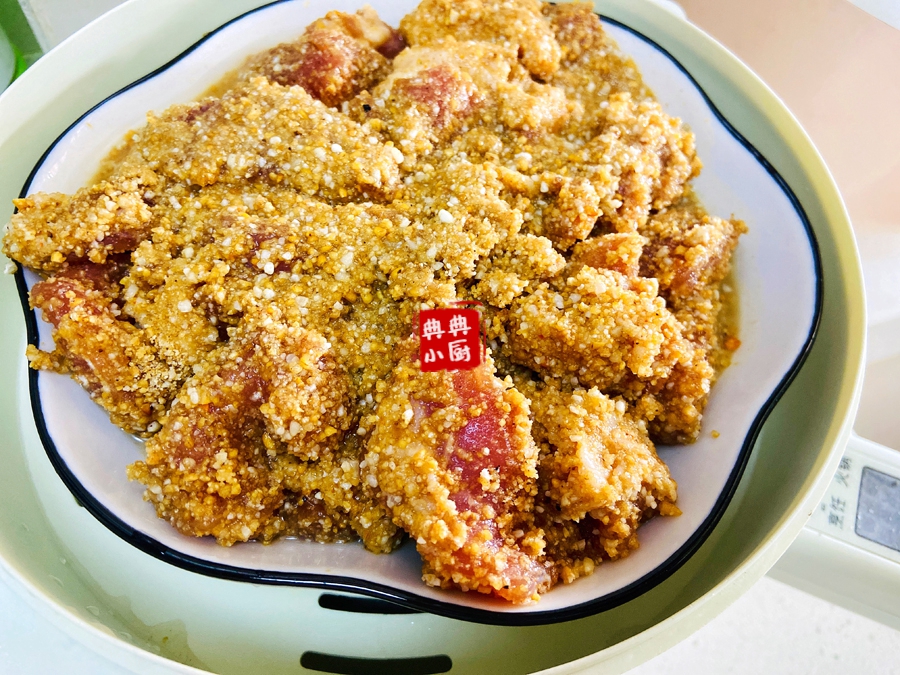 如何调制家常米粉肉,米粉肉软糯好吃