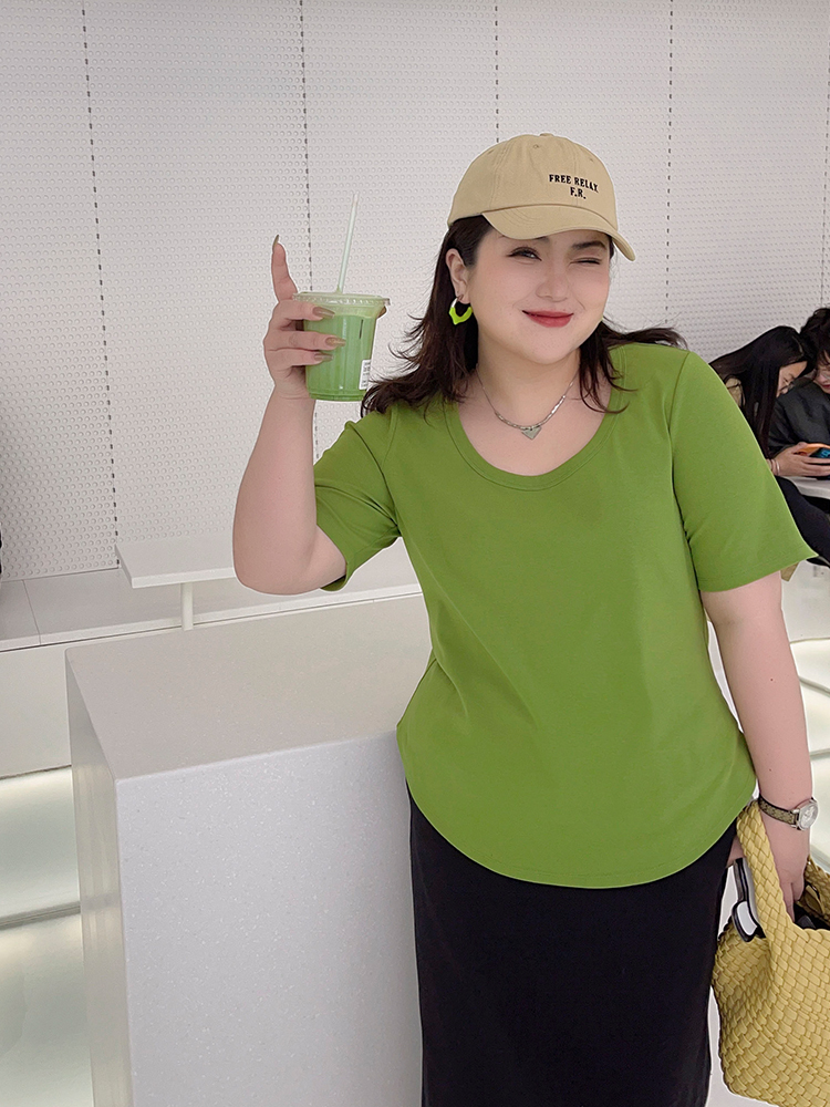 适合30-40岁穿的女装微胖,40-45岁高档大码女装微胖