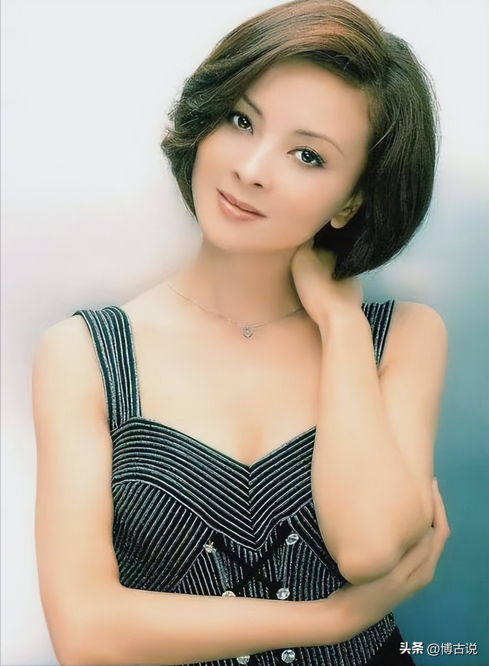 “东方美神”最后时光:自费27万执意从美回国,落地5天魂归故里