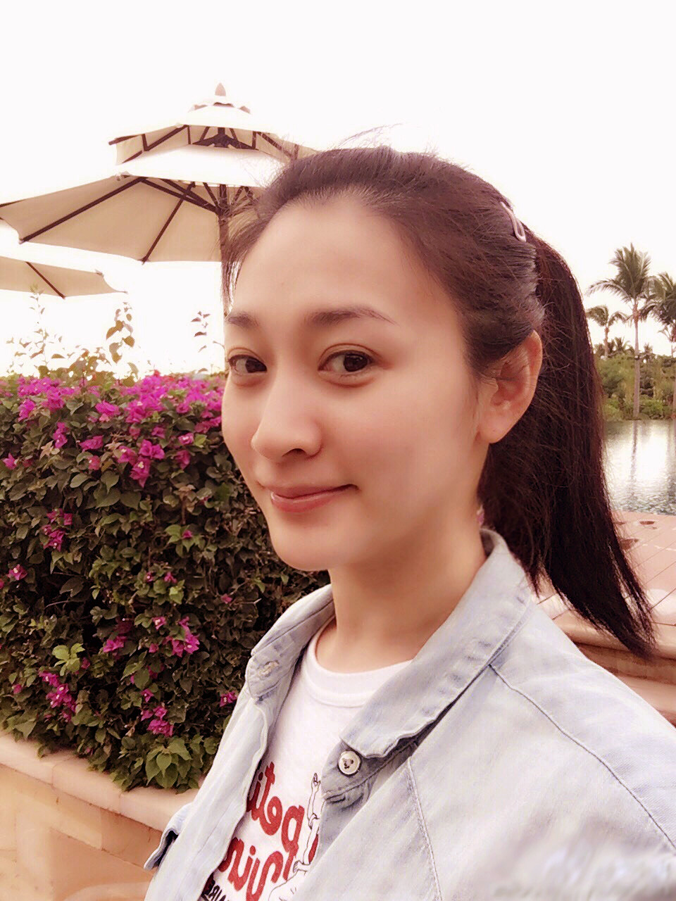 李小冉和鄢颇交往时间,鄢颇与李小冉