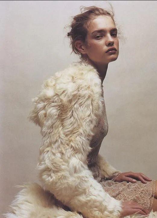 LV太子妃-名模水果娜