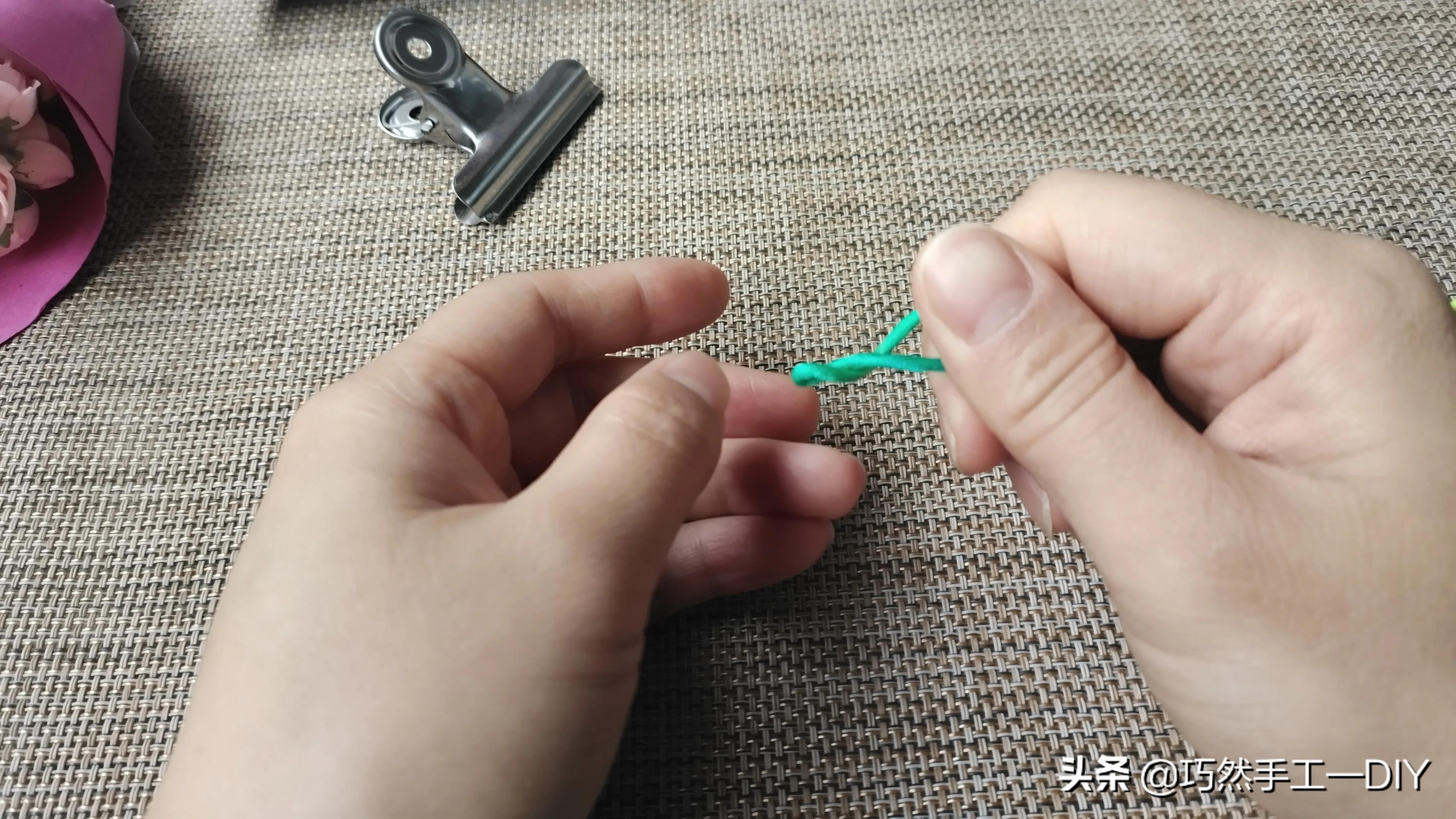 两股辫绳编围巾,两股辫绳编慢动作教程