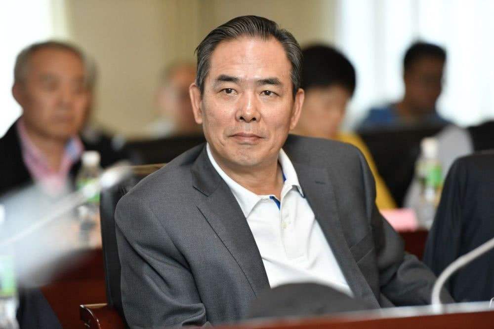 王楚钦和他的乒乓球传奇故事,王楚钦的事迹带来的思考