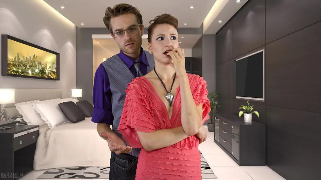 女子多次被家暴结婚前伪装得很好,2年遭家暴16次女子当初为什么结婚