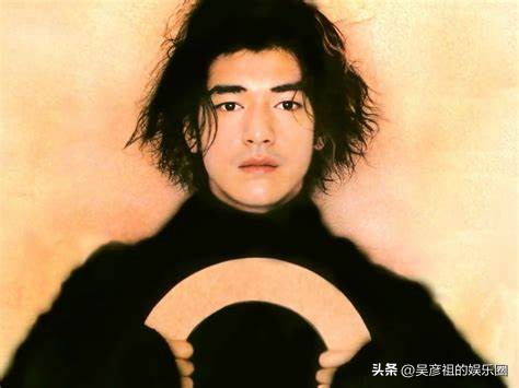 推荐一下娱乐圈中比较帅的男明星,娱乐圈里英气迷人的男星