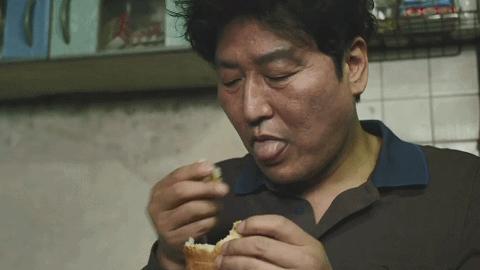 韩国的本质,国家就是公司!亚洲卷王是如何炼成的?