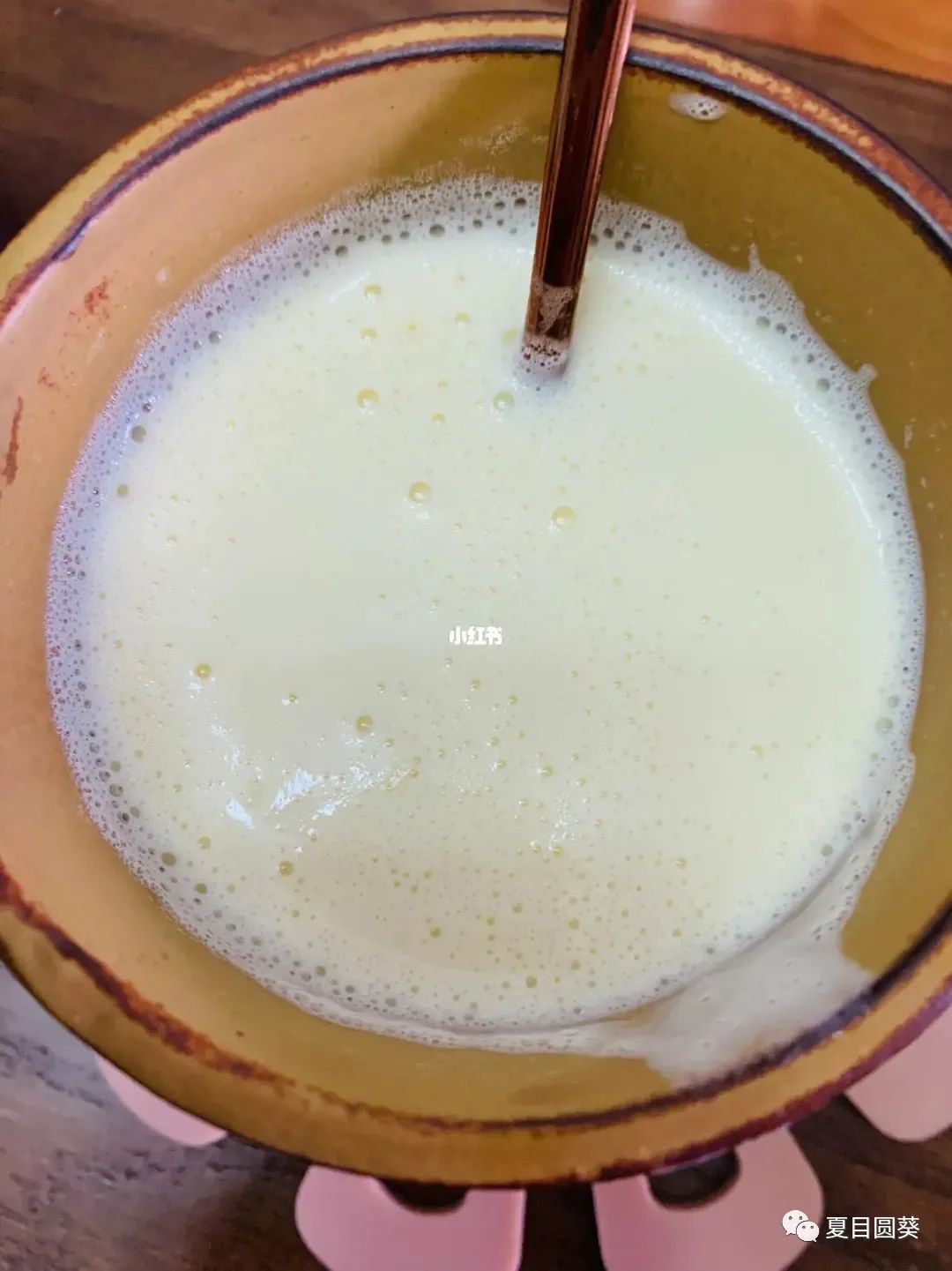 梧州特产冰泉豆浆400字,梧州骑楼老街美食冰泉豆浆