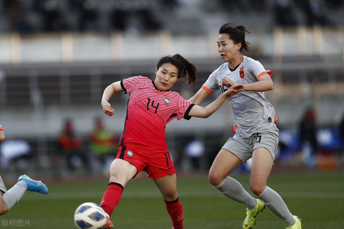 女足精神照亮前行之路,女足精神是永不言弃的拼搏精神