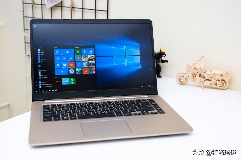 适合大学生笔记本电脑性价比推荐,大学生用笔记本电脑哪一款比较好