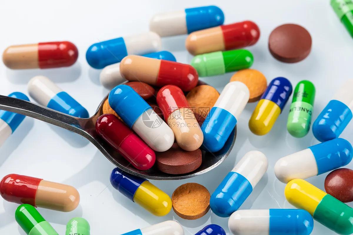 网上买药比药店便宜一半是正品吗,网上卖的药比药店便宜