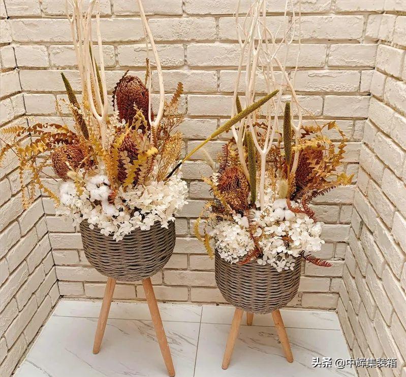 集装箱咖啡厅|糖分超标！夫妇合创韩系梦幻粉嫩货柜屋