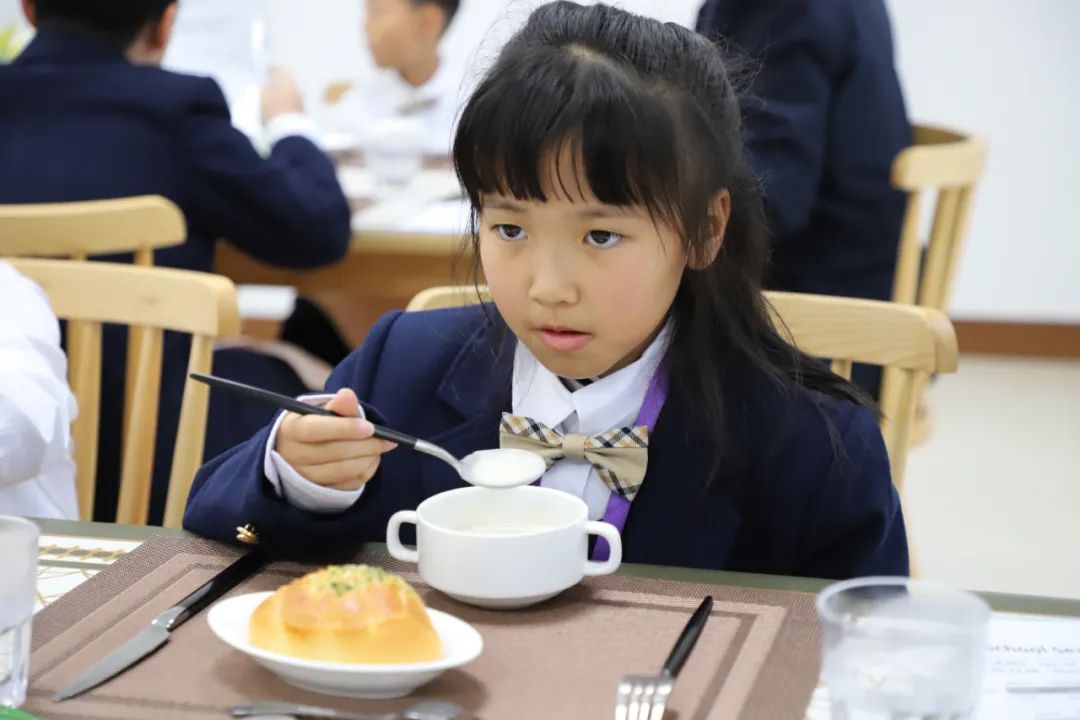 西餐礼仪|浸润式的学习，仪式感生活的开端