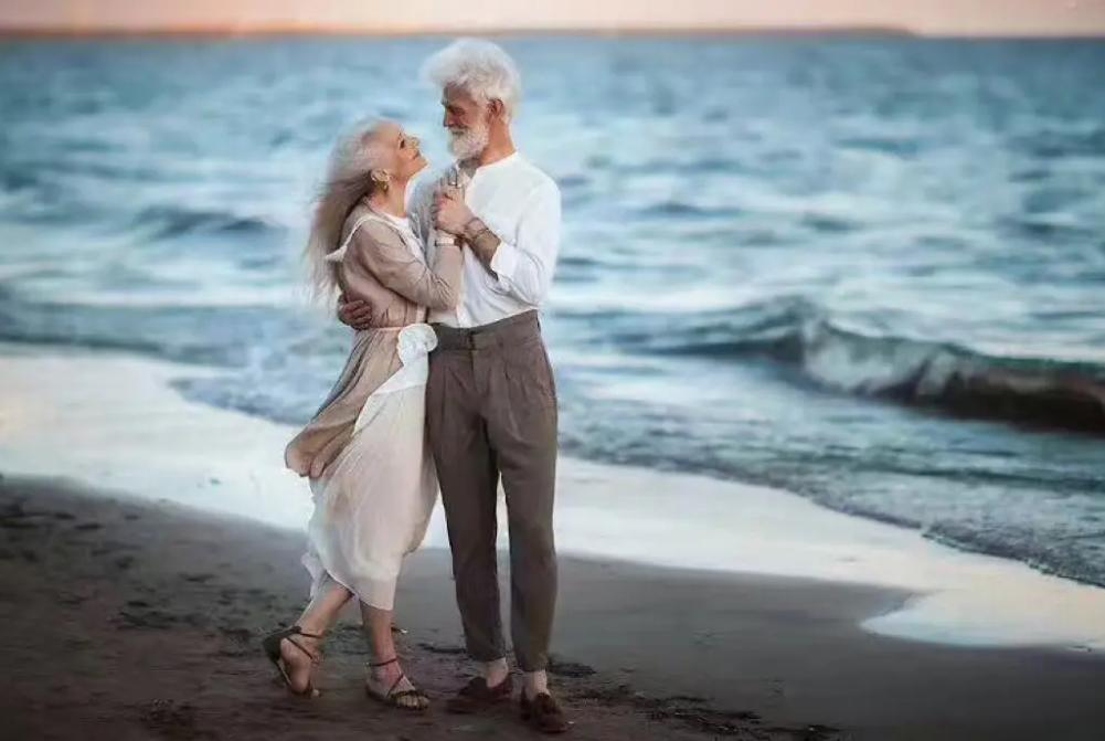 老婆总是刷小视频,女朋友老是被小视频误导