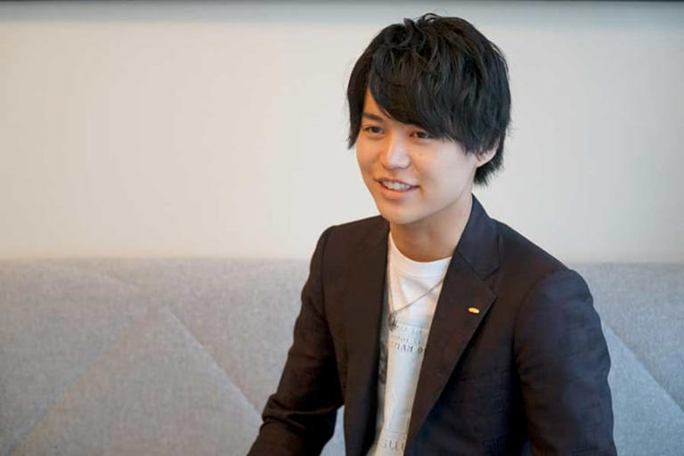 20岁小伙买法拉利,21岁小伙买兰博基尼