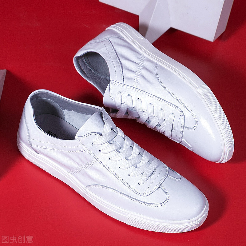 小白鞋怎么保养又好看,小白鞋怎样穿能变干净