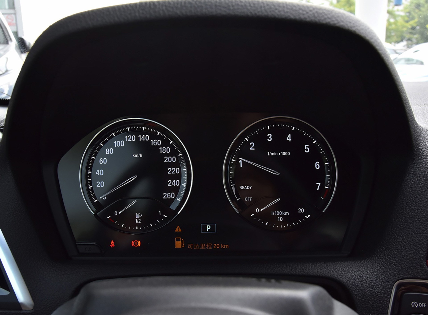 宝马3万2门4座车,宝马硬顶敞篷车四门四座20万