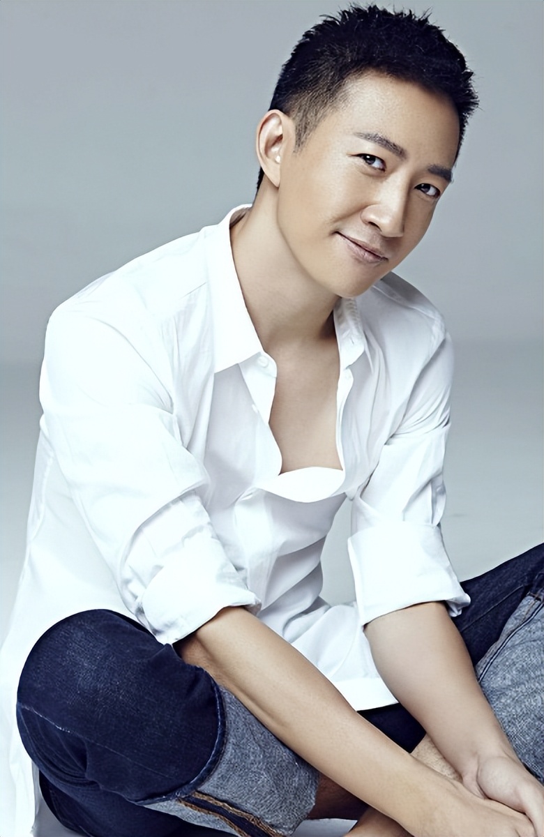 有的男人步入中年反而越来越帅,为什么有的男人老了反而更帅