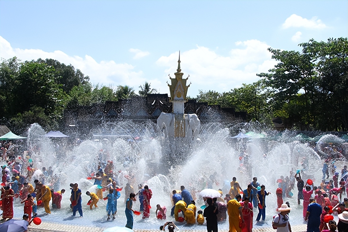 西双版纳旅游全攻略傣族园泼水节,西双版纳傣族园泼水节高清图片