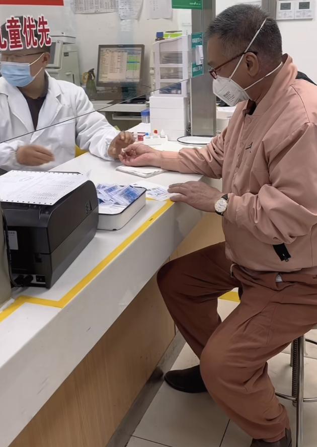 乔任梁去世前最后录像,乔任梁去世之后去探望他的父母