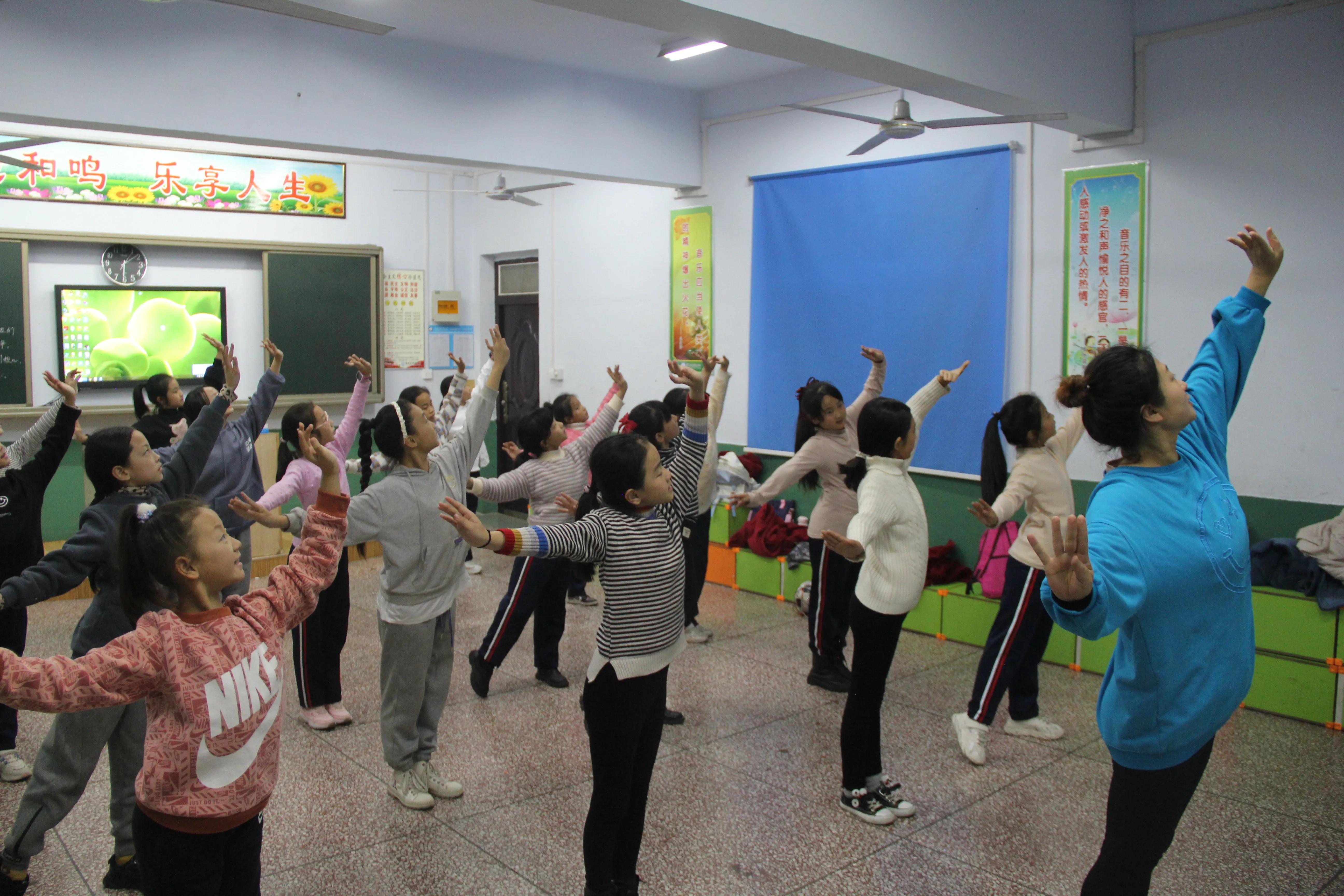 文明学校创建活动掠影,学校创建文明校园纪实