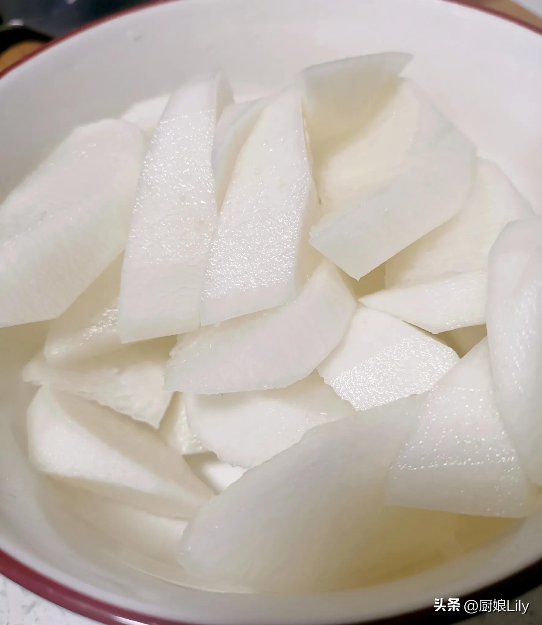 润肺止咳白萝卜粥,润肺止咳白萝卜汤的做法