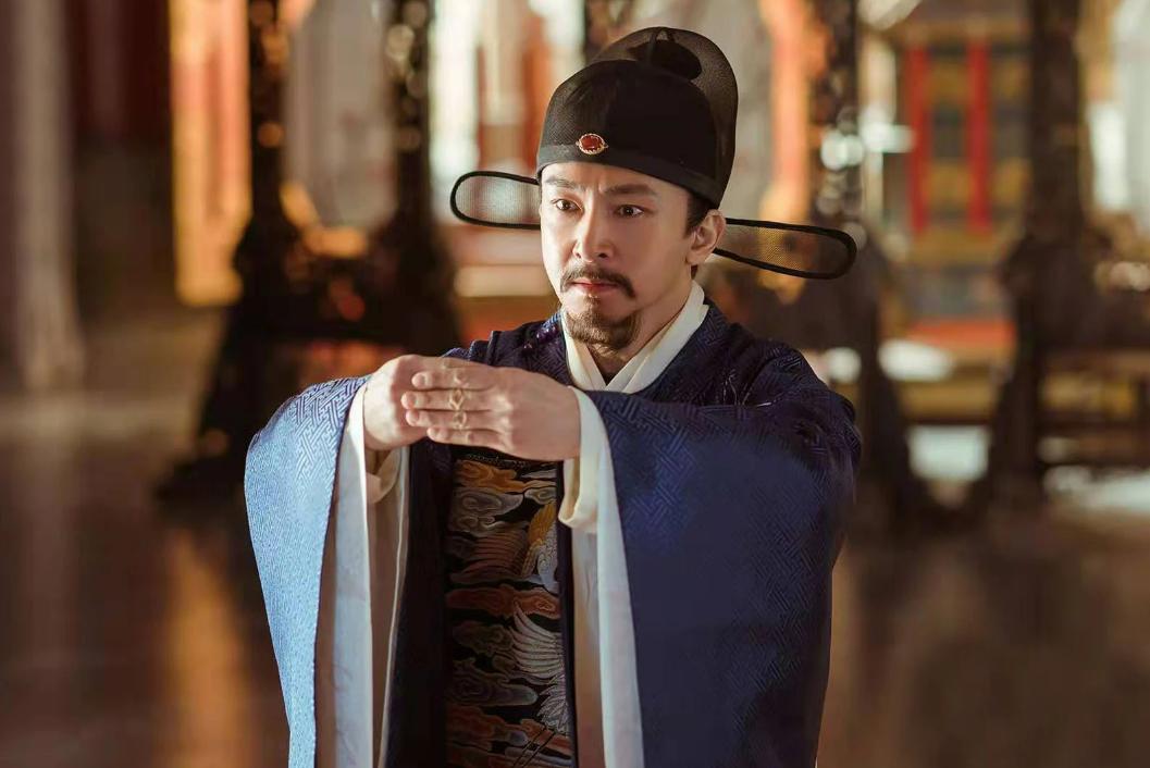 清朝俸禄410两相当于现在多少钱,清朝退休金多少钱