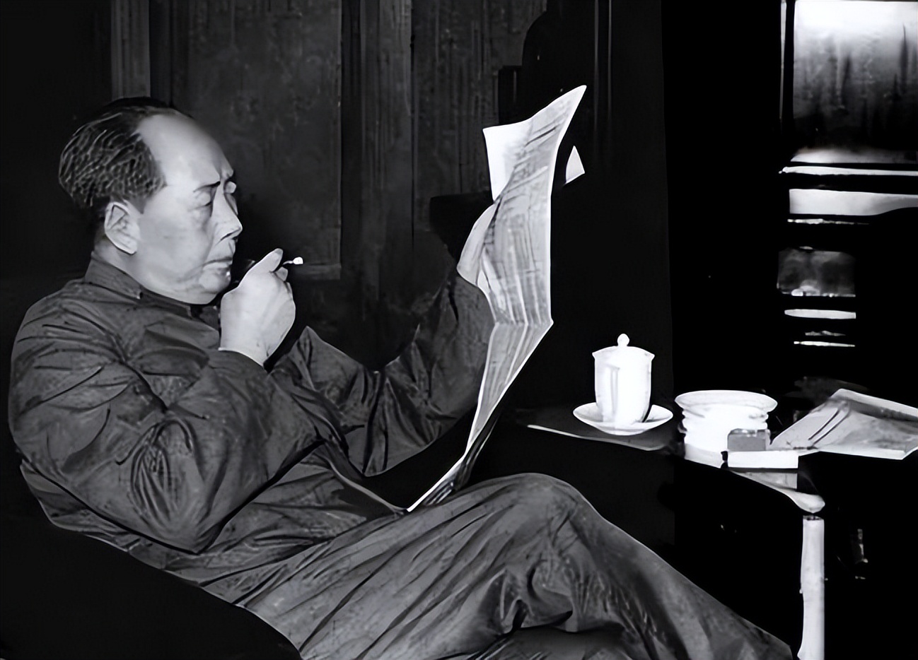 1955年授衔时，开国元帅候选人其实有13位，剩下三位都分别是谁？