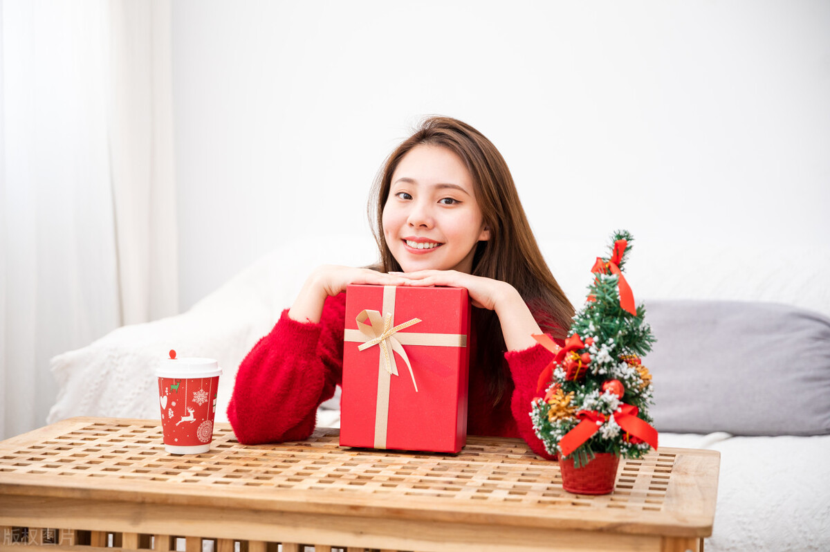 人情回礼送什么好,人情送礼送什么好一点