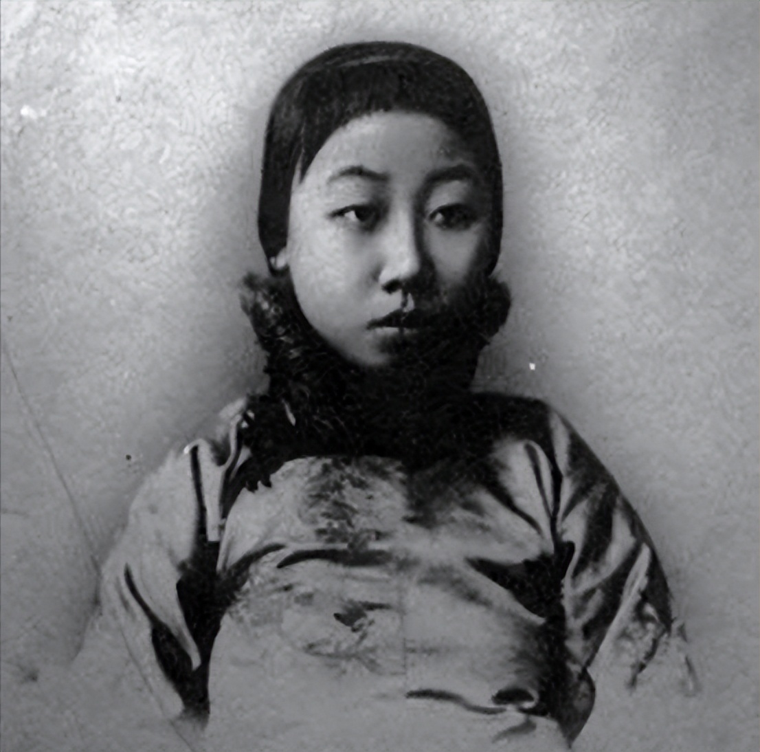 锅炉工娶后妈完整版,锅炉工娶了44年的老婆