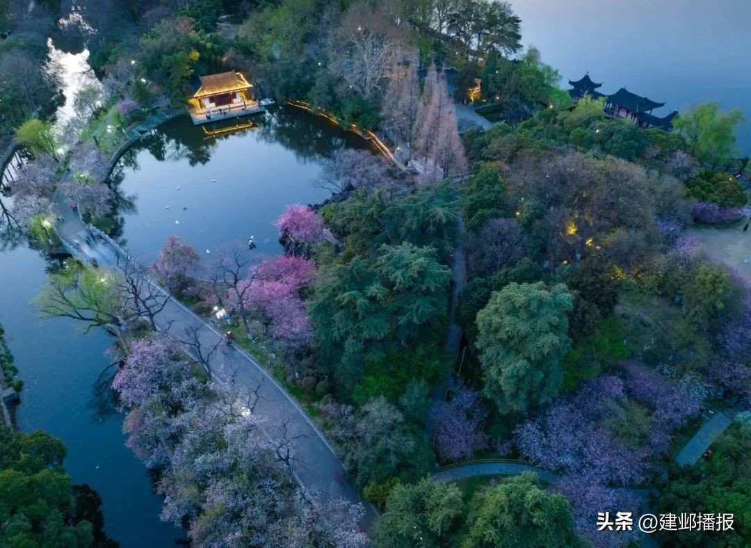 毕业季去伊犁,毕业季去西安