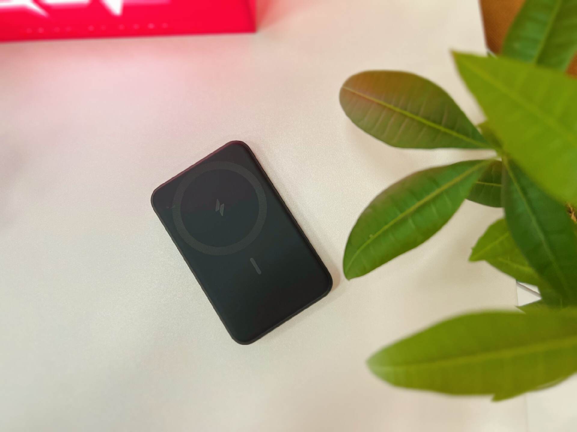 iphone原装充电线用不了,iphone没有充电线怎么充电