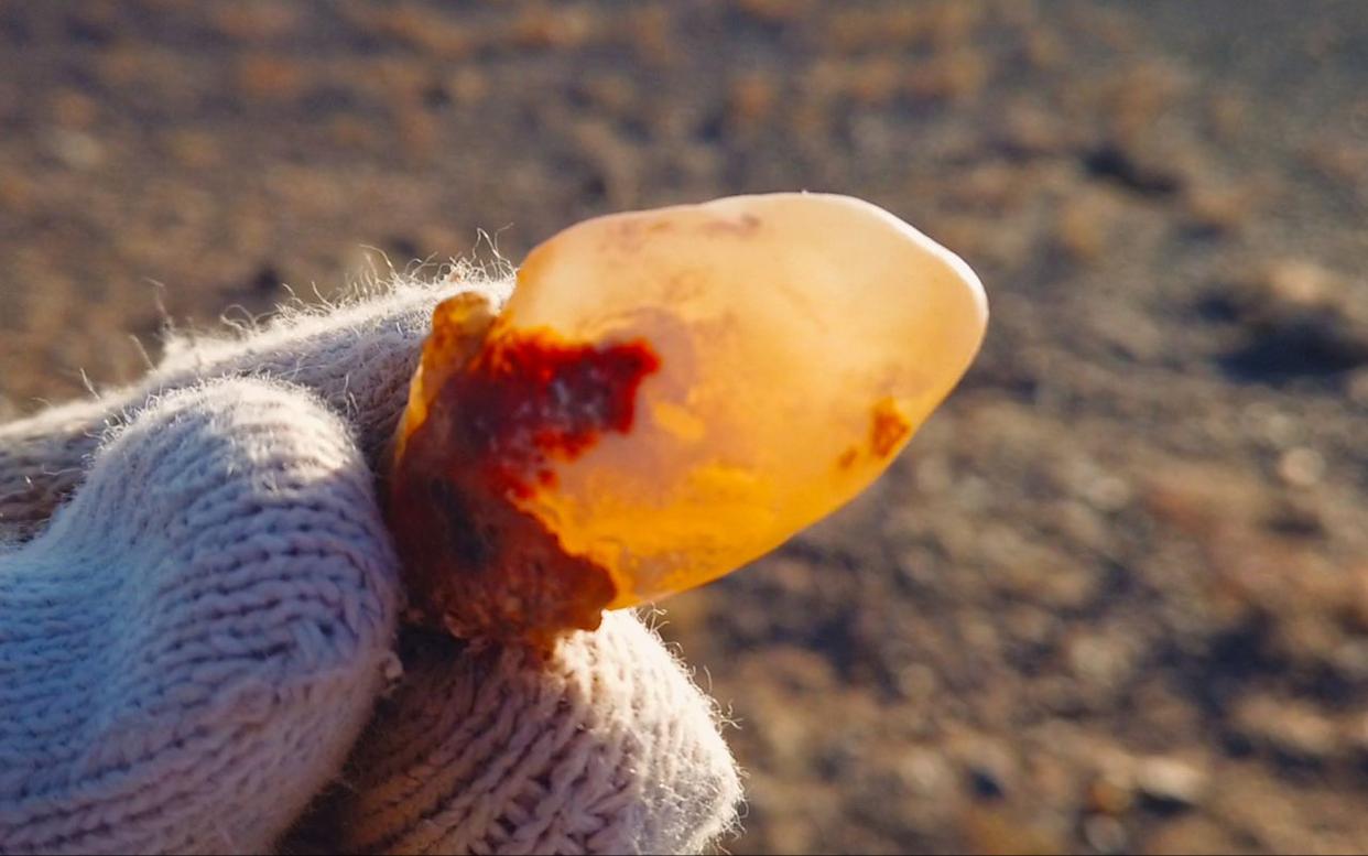 捡石头也能赚钱？*疆新**这9个地方让你秒变收藏家！