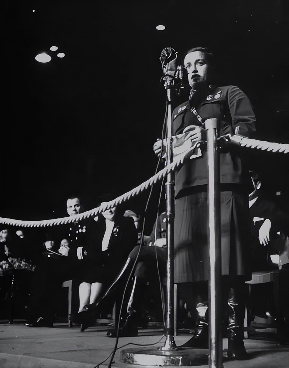 苏联女狙击手,二战时期女英雄老照片