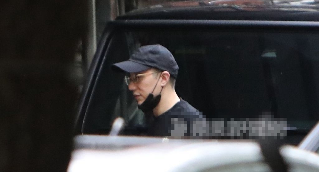 房祖名为违规停车公开道歉,经纪人证其演艺事业停滞,将专注卖酒